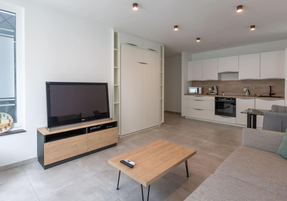 Superbe Appartement Avec Parking Malmedy Dış mekan fotoğraf